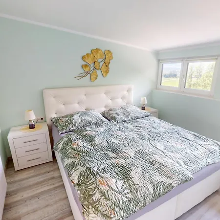 Claudia Apartmán