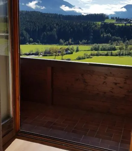 Claudia * غوربمينغ