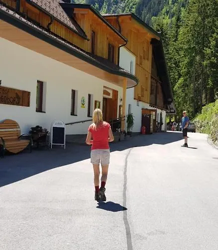 Claudia غوربمينغ